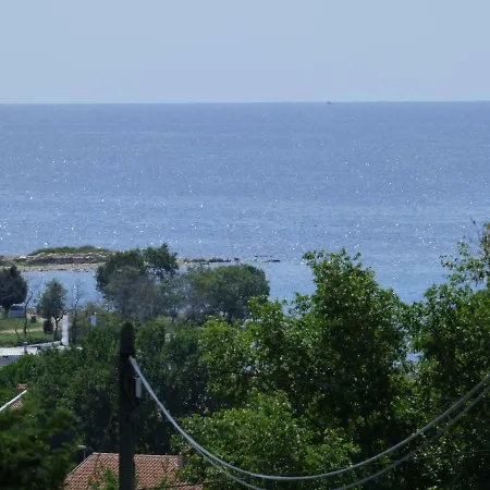 Hedra Апартаменты *